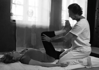 Travail articulaire séance de Shiatsu - Lionel Einsetler